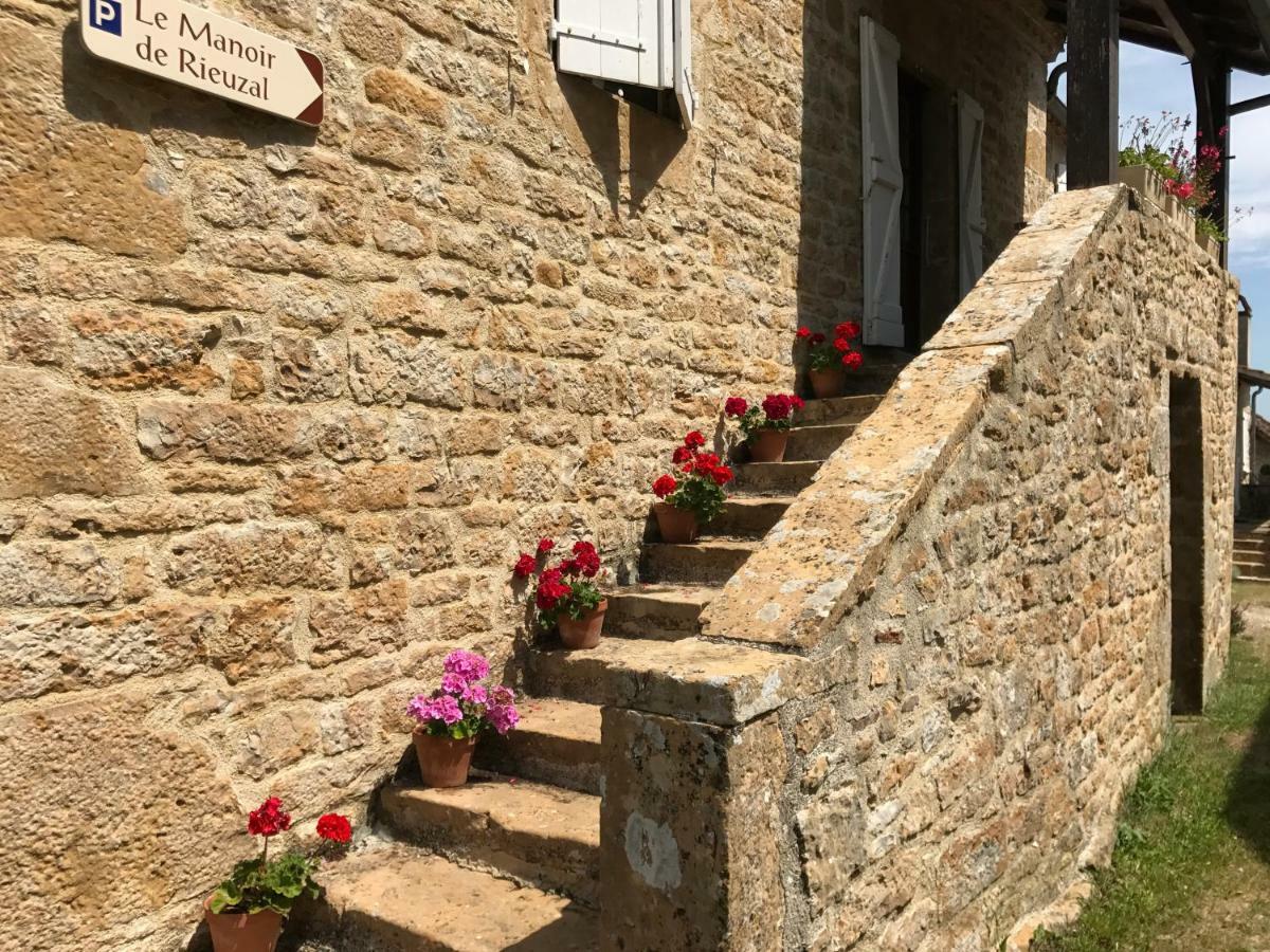 ルブレサック Manoir De Rieuzal Bed & Breakfast エクステリア 写真